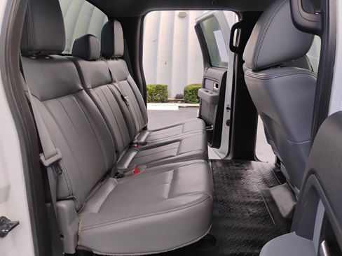 Used 2013 Ford F150 XL w/ Mid Equipment Group RWD image 24
