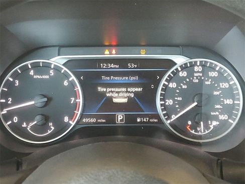 Used 2024 Nissan Sentra SV w/ Trunk Package image 16