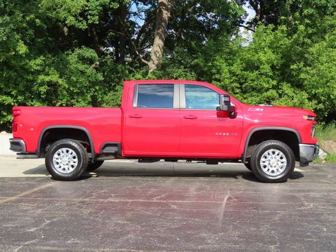 Used 2025 Chevrolet Silverado 2500 LT w/ All Star Edition AWD/4WD image 2