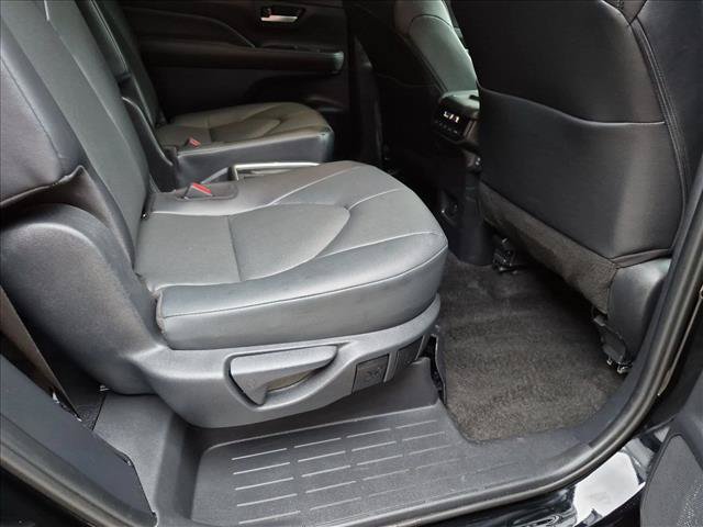Certified 2026 Toyota Grand Highlander AWD image 20