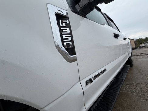 Used 2019 Ford F350 XL w/ Power Equipment Group image 3