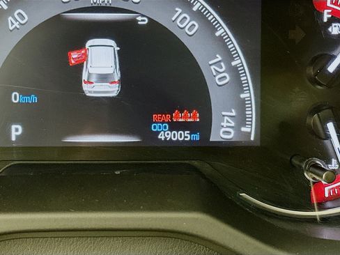 Used 2023 Toyota RAV4 LE image 18