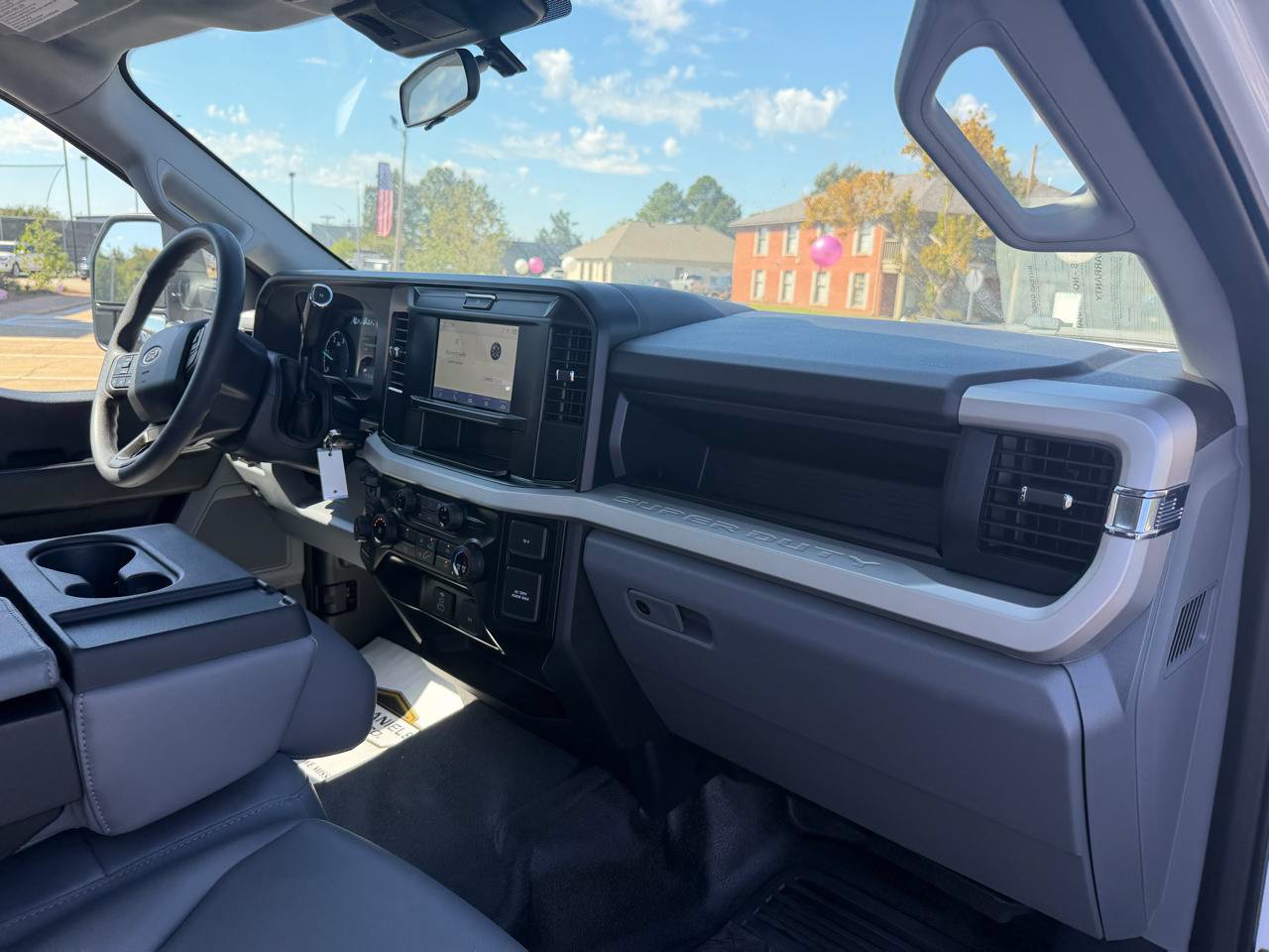 Used 2026 Ford F550 4x4 Regular Cab Super Duty image 19