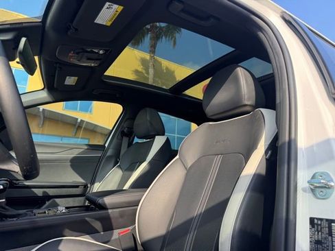 Certified 2025 Kia K5 GT-Line w/ GT-Line Premium Package image 16