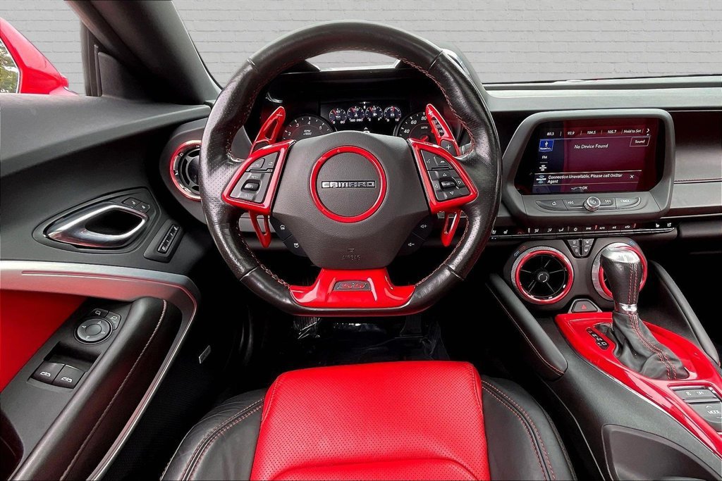 Used 2021 Chevrolet Camaro SS RWD image 8