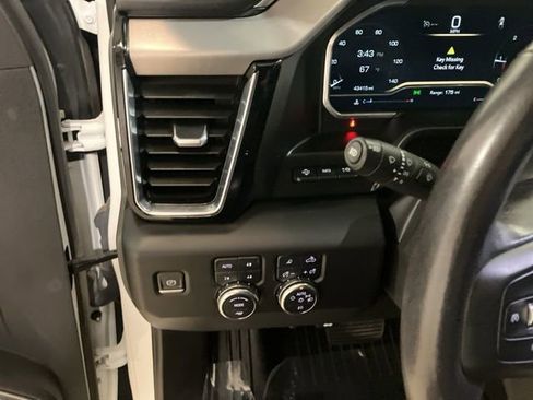 Used 2023 GMC Sierra 1500 Denali w/ Technology Package image 14