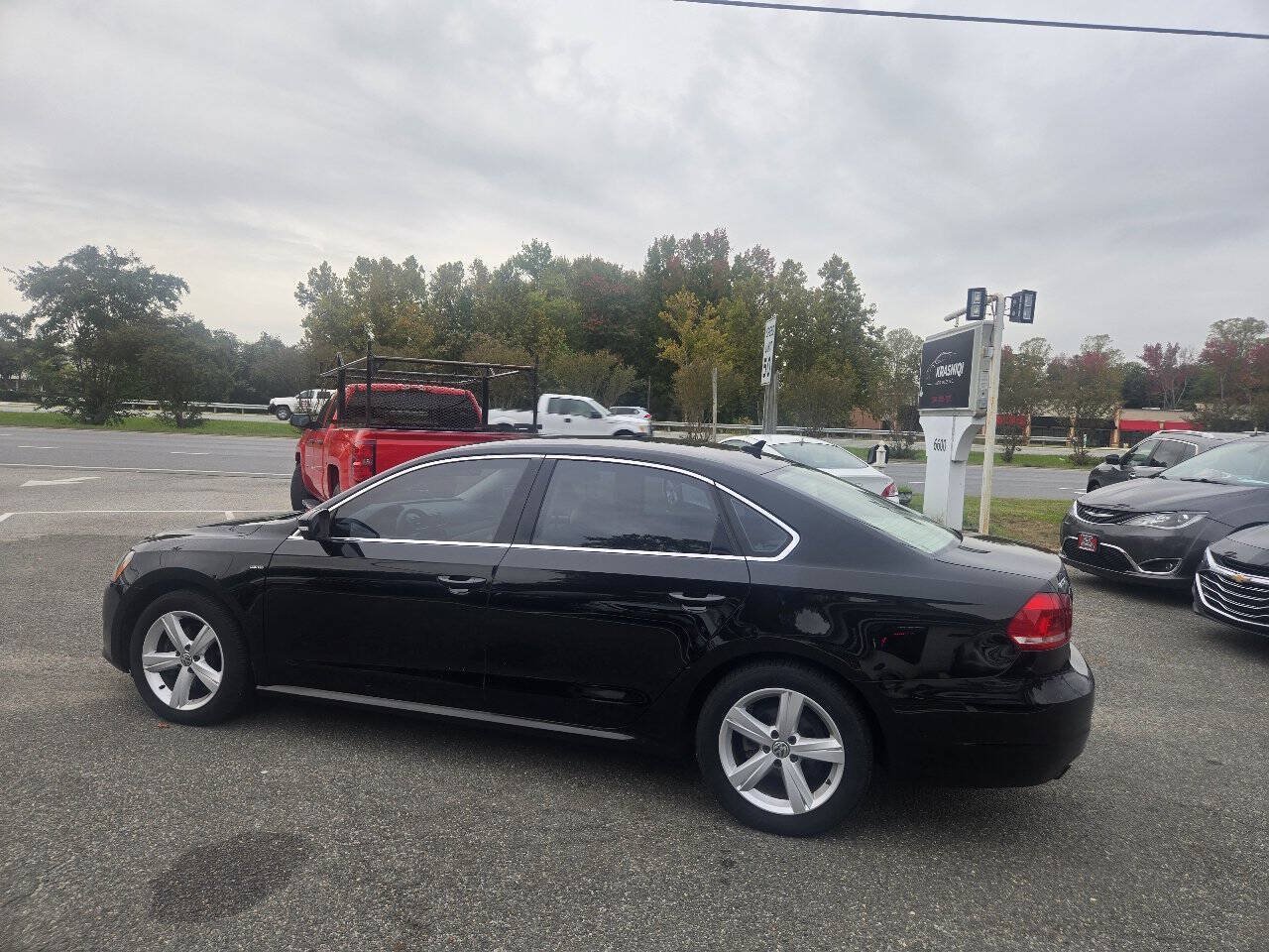 Used 2015 Volkswagen Passat 1.8T Limited Edition FWD image 13