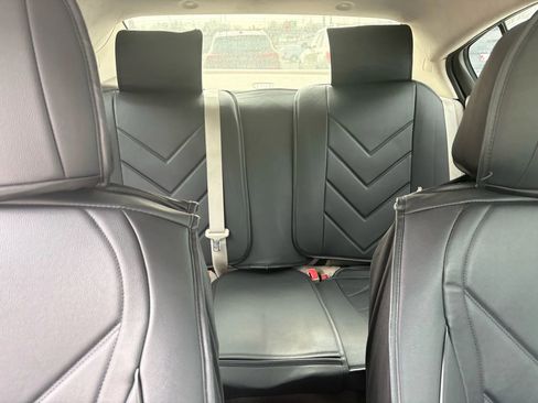 Used 2017 Chevrolet Cruze LS image 16