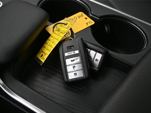 Certified 2023 Acura TLX FWD image 5
