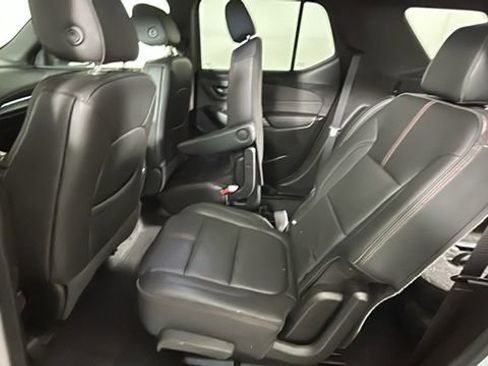 Used 2022 Chevrolet Traverse RS AWD/4WD image 27