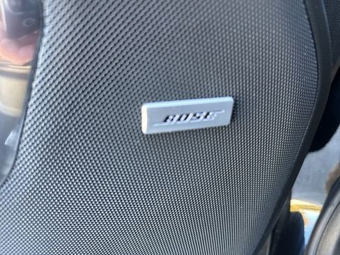 Used 2024 Chevrolet Suburban Premier image 28