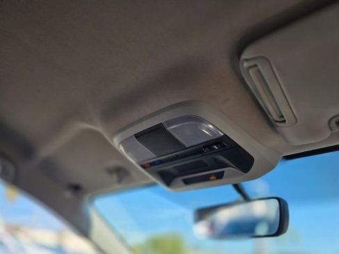 Used 2019 Subaru Crosstrek 2.0i Premium w/ Popular Package #3 image 12