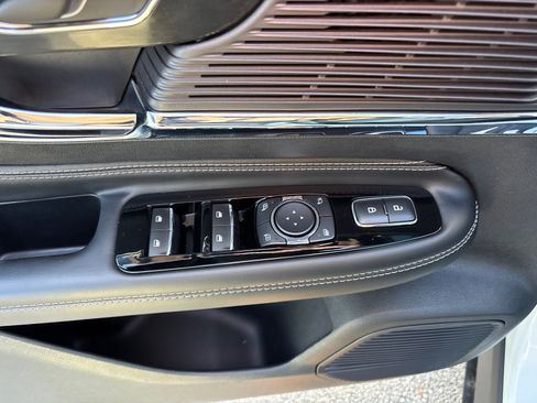 Certified 2022 Lincoln Corsair AWD w/ Premium Package image 13
