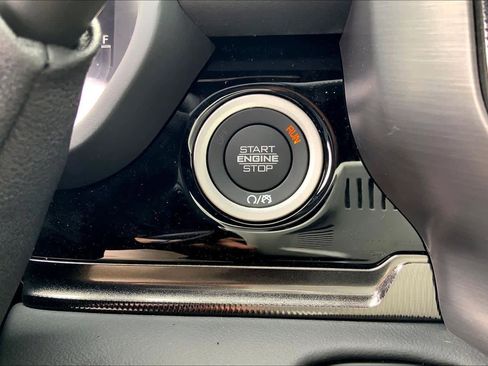 New 2026 RAM 2500 Rebel AWD/4WD image 18