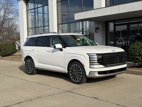 New 2026 Hyundai Palisade Calligraphy image 2