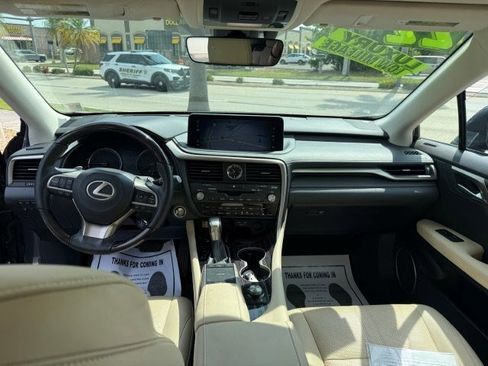 Used 2022 Lexus RX 350L Luxury w/ Accessory Package (Z1) FWD image 14