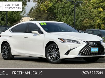 Certified 2025 Lexus ES 300h w/ Premium Package