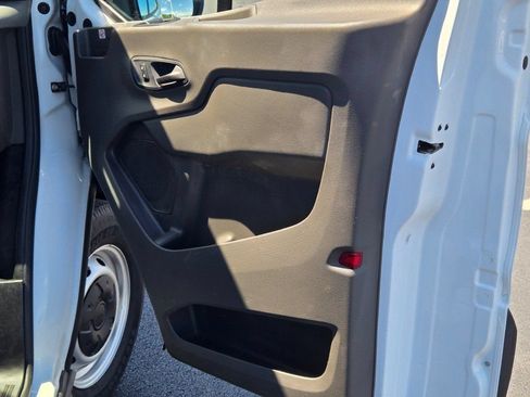 Used 2020 Ford Transit 250 Low Roof RWD image 5