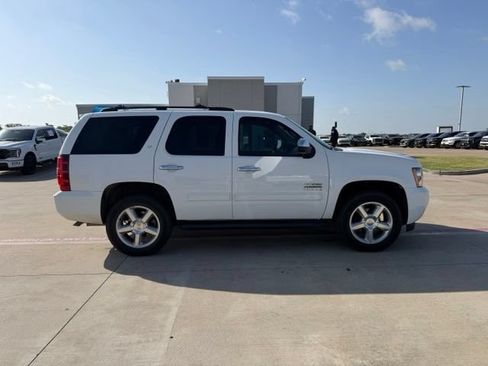 Used 2013 Chevrolet Tahoe LT w/ Texas Edition RWD image 3