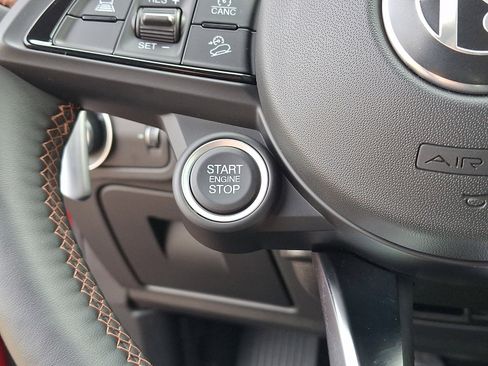 New 2025 Alfa Romeo Stelvio Sprint image 23