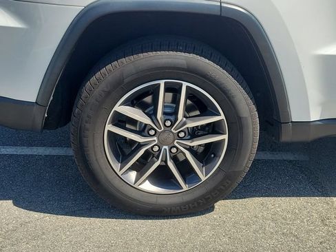 Used 2020 Jeep Grand Cherokee Limited RWD image 7