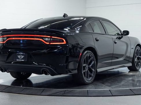 Used 2023 Dodge Charger R/T w/ Blacktop Package RWD image 10