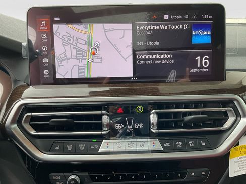 Used 2024 BMW X3 xDrive30i w/ Premium Package w/ZPA image 17