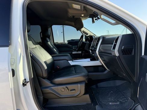 Used 2021 Ford F250 Lariat image 10