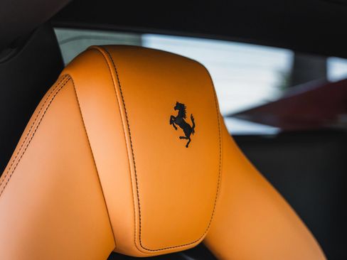 Used 2021 Ferrari F8 Tributo RWD image 47