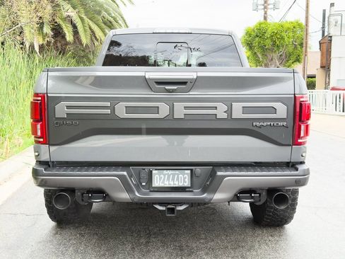 Used 2020 Ford F150 Raptor w/ Equipment Group 802A Luxury image 6