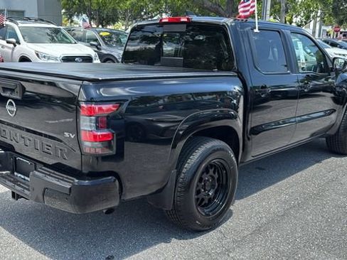 Used 2024 Nissan Frontier SV w/ SV Convenience Package RWD image 9