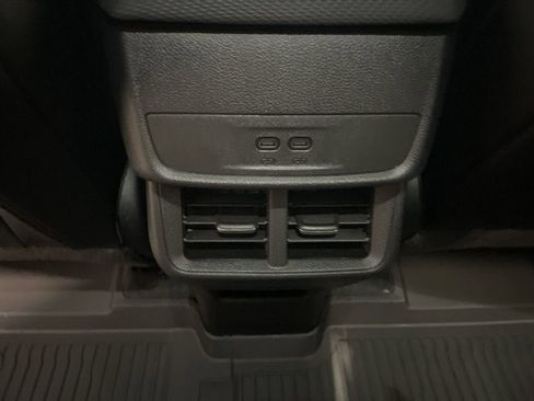 New 2026 Chevrolet Equinox LT w/ Convenience Package II image 30