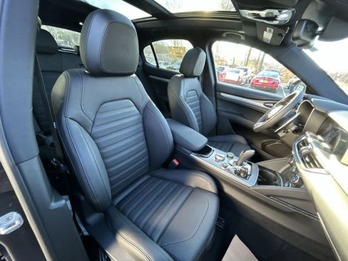 New 2025 Alfa Romeo Stelvio Sprint w/ Veloce Package image 15