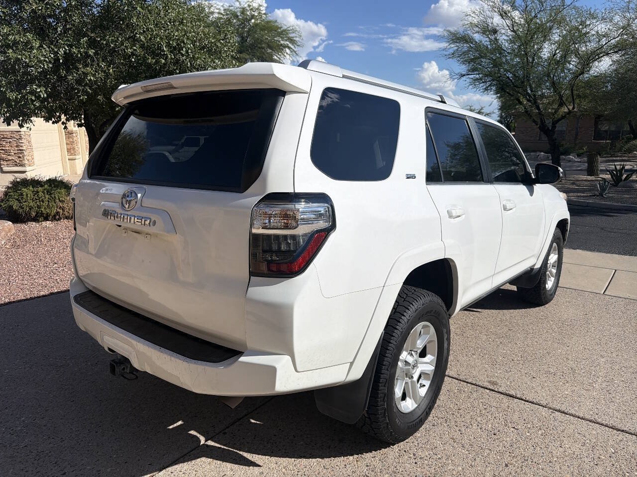 Used 2014 Toyota 4Runner SR5 Premium AWD/4WD image 12
