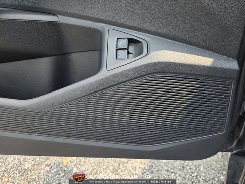 Used 2024 Volkswagen Jetta SE FWD image 24