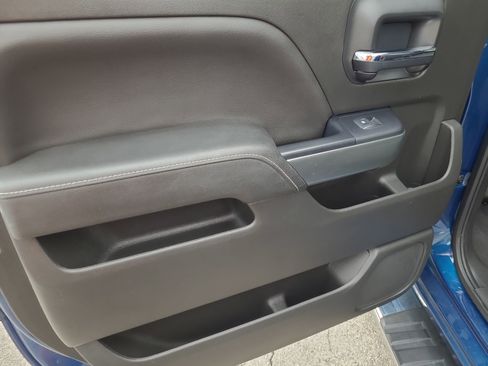 Used 2018 Chevrolet Silverado 1500 LT w/ All Star Edition image 26