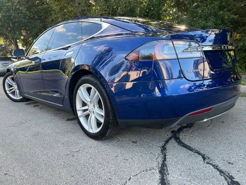 Used 2015 Tesla Model S 85D image 6