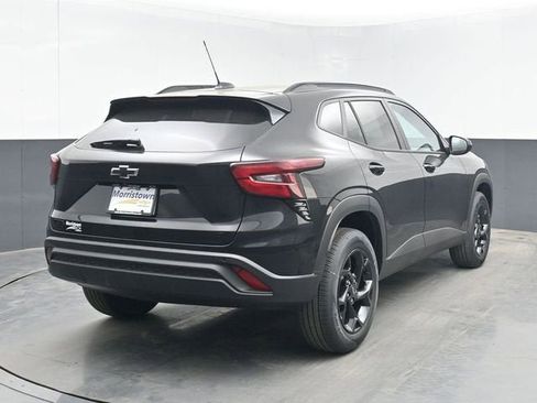 New 2026 Chevrolet Trax LT w/ Driver Confidence Package FWD image 14