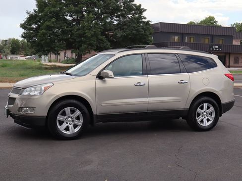 Used 2012 Chevrolet Traverse LT AWD/4WD image 10