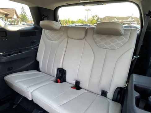 Used 2022 Hyundai Palisade Limited w/ Cargo Package AWD/4WD image 35