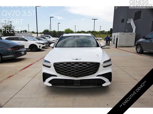 Used 2026 Genesis GV70 3.5T Sport Prestige AWD/4WD image 3