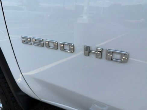 Used 2022 Chevrolet Silverado 2500 High Country AWD/4WD image 10