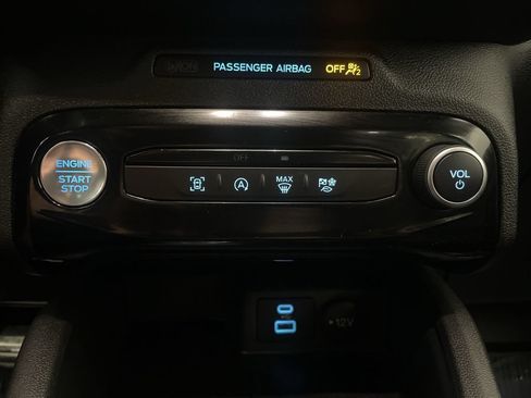 Used 2023 Ford Escape ST-Line w/ Tech Pack #1 AWD/4WD image 12