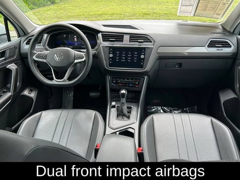Used 2023 Volkswagen Tiguan SE FWD image 10