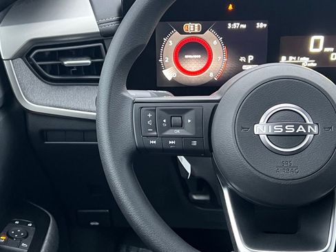 New 2026 Nissan Kicks SV w/ Cold Weather Package FWD image 19