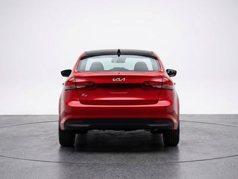 Used 2025 Kia K4 LXS image 7