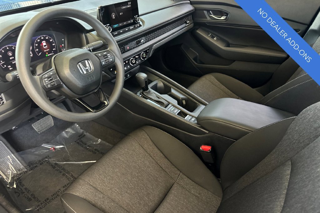 Certified 2025 Honda Accord SE image 10