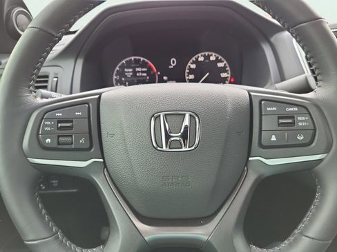 Certified 2025 Honda Ridgeline RTL image 28