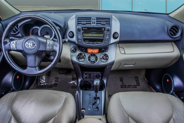 Used 2011 Toyota RAV4 Limited w/ Limited Extra Value Pkg FWD image 11