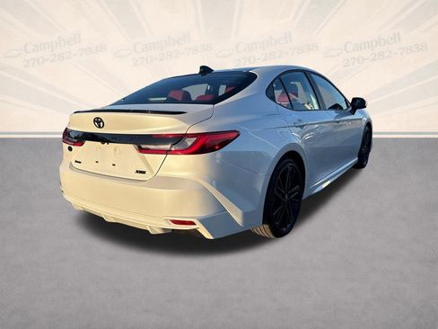 Used 2025 Toyota Camry XSE image 5